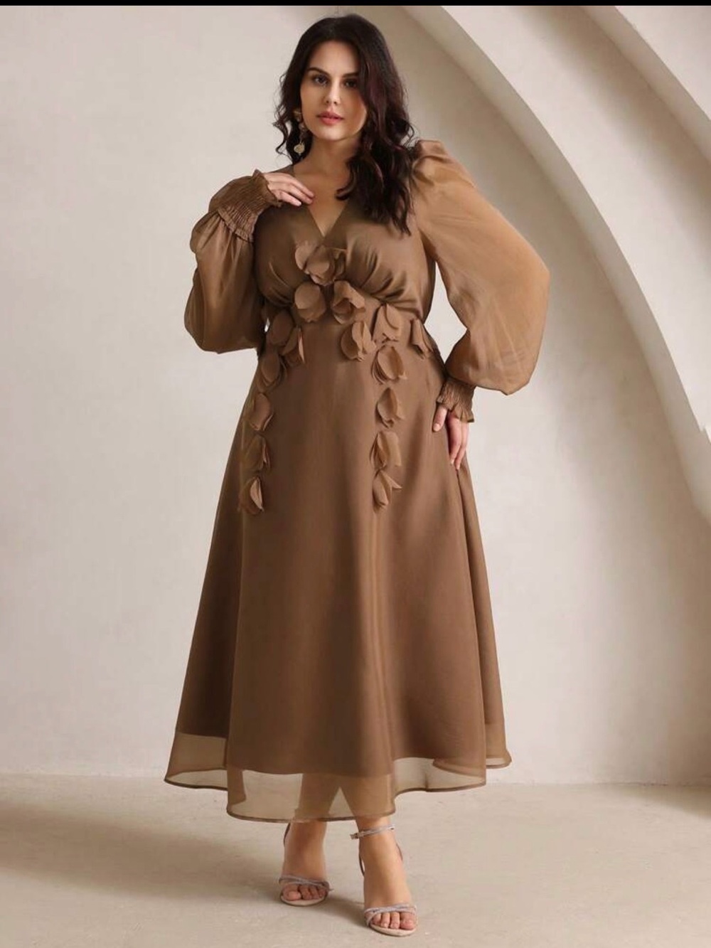 Brown Long Sleeve V-Neck Floral Appliqué Midi Dress fall colors size 14